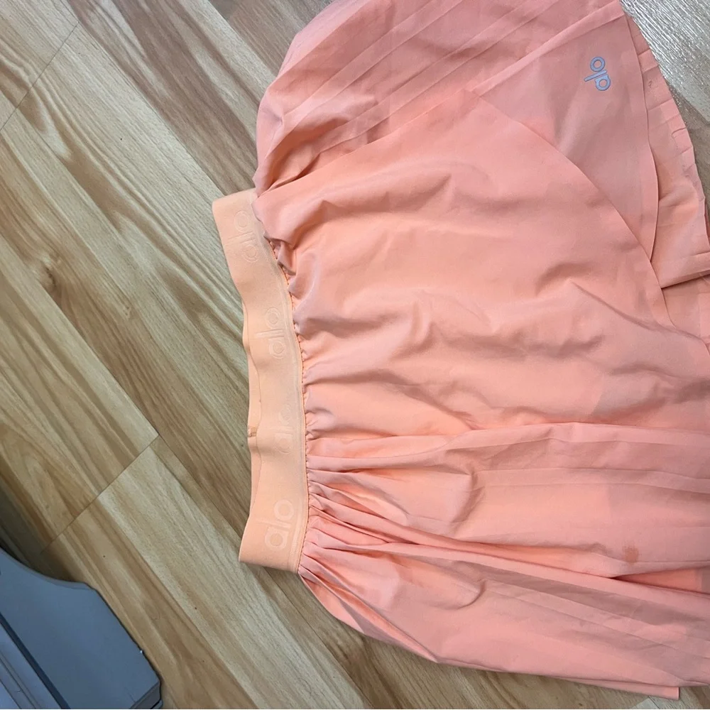 ALO Yoga Orange Pleated Athletic Skirt